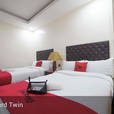 Reddoorz Plus @ Balibago Angeles City Exteriör bild
