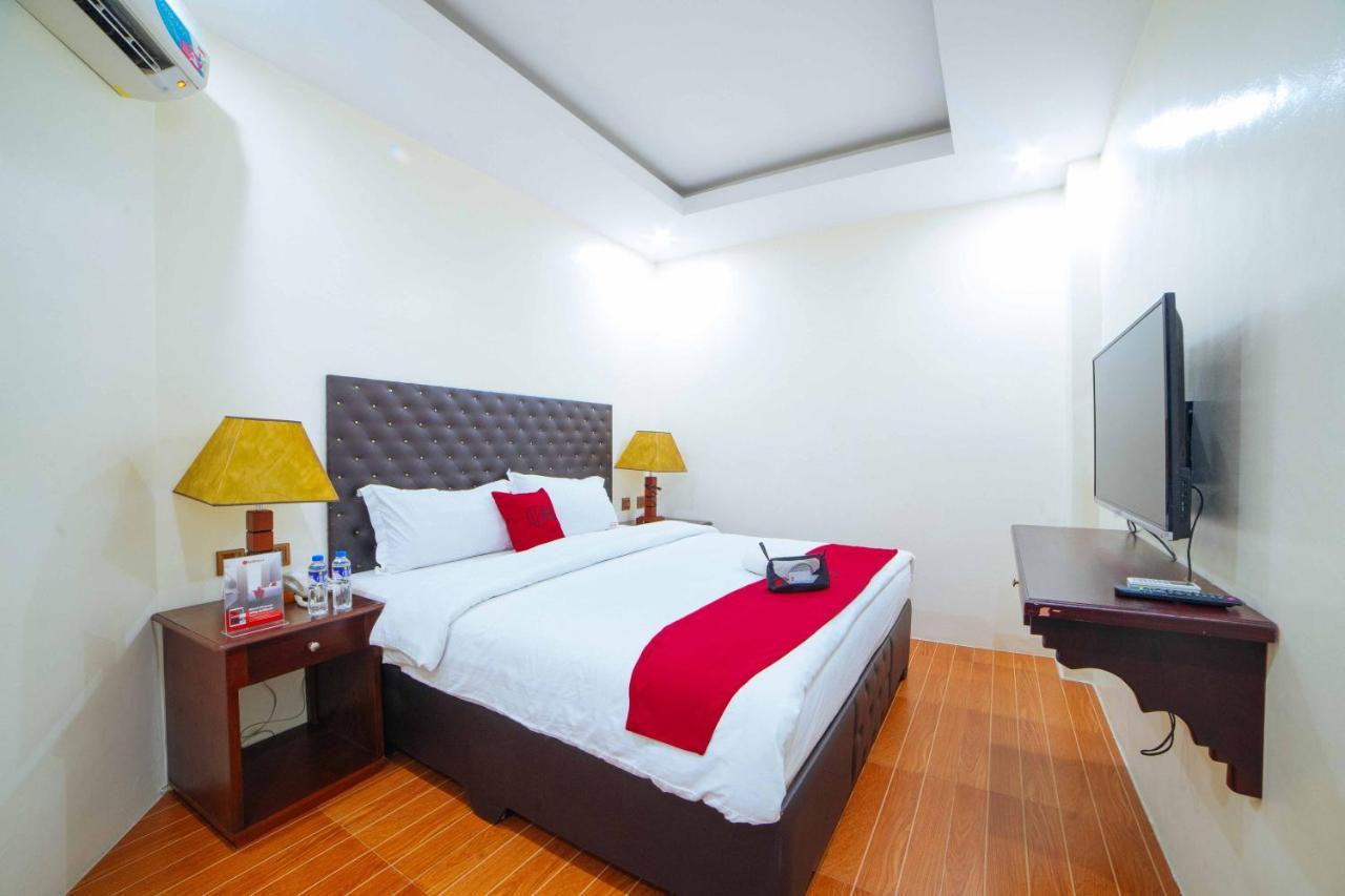 Reddoorz Plus @ Balibago Angeles City Exteriör bild