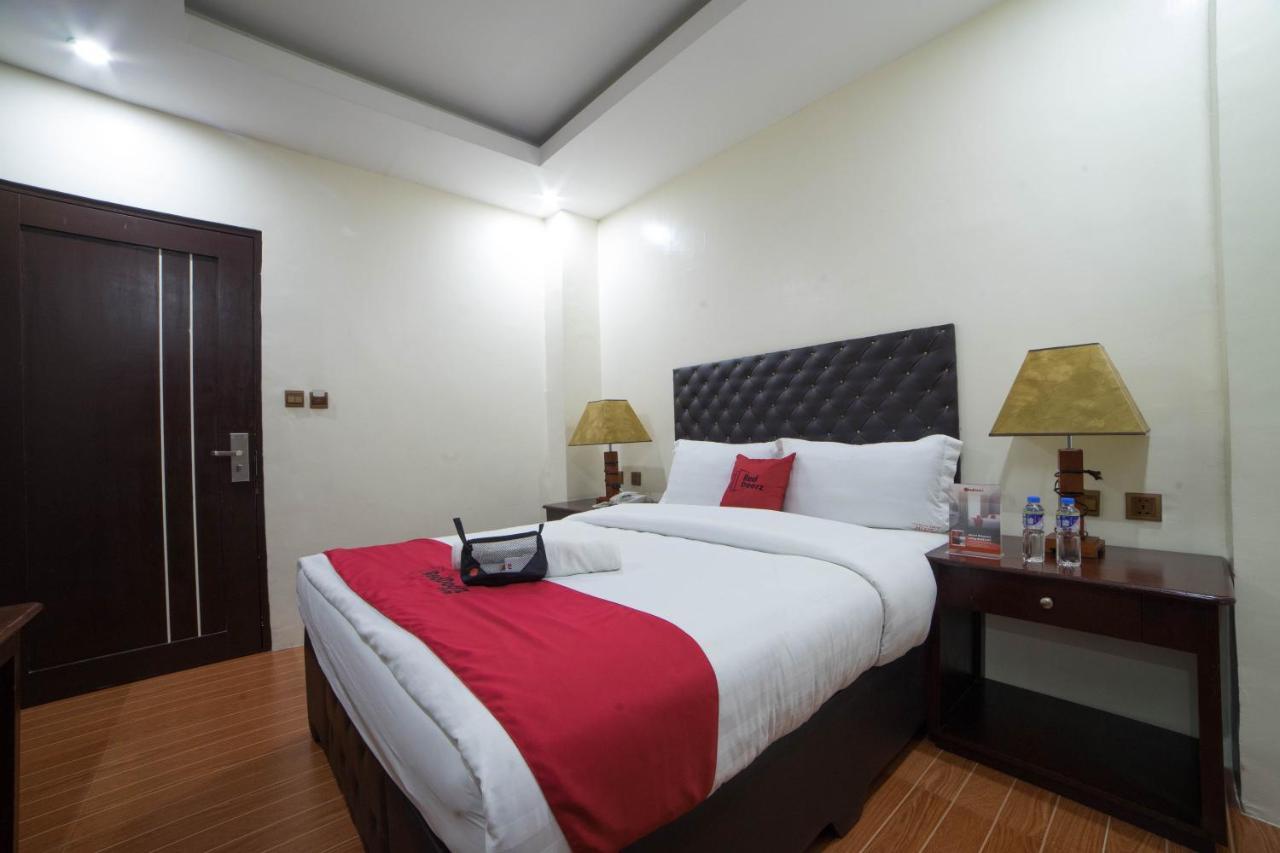 Reddoorz Plus @ Balibago Angeles City Exteriör bild