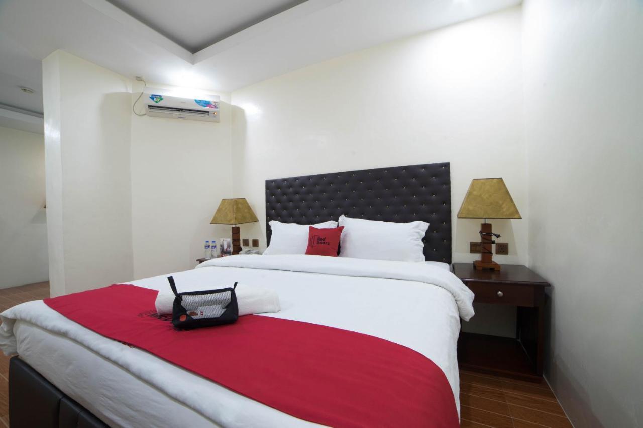 Reddoorz Plus @ Balibago Angeles City Exteriör bild